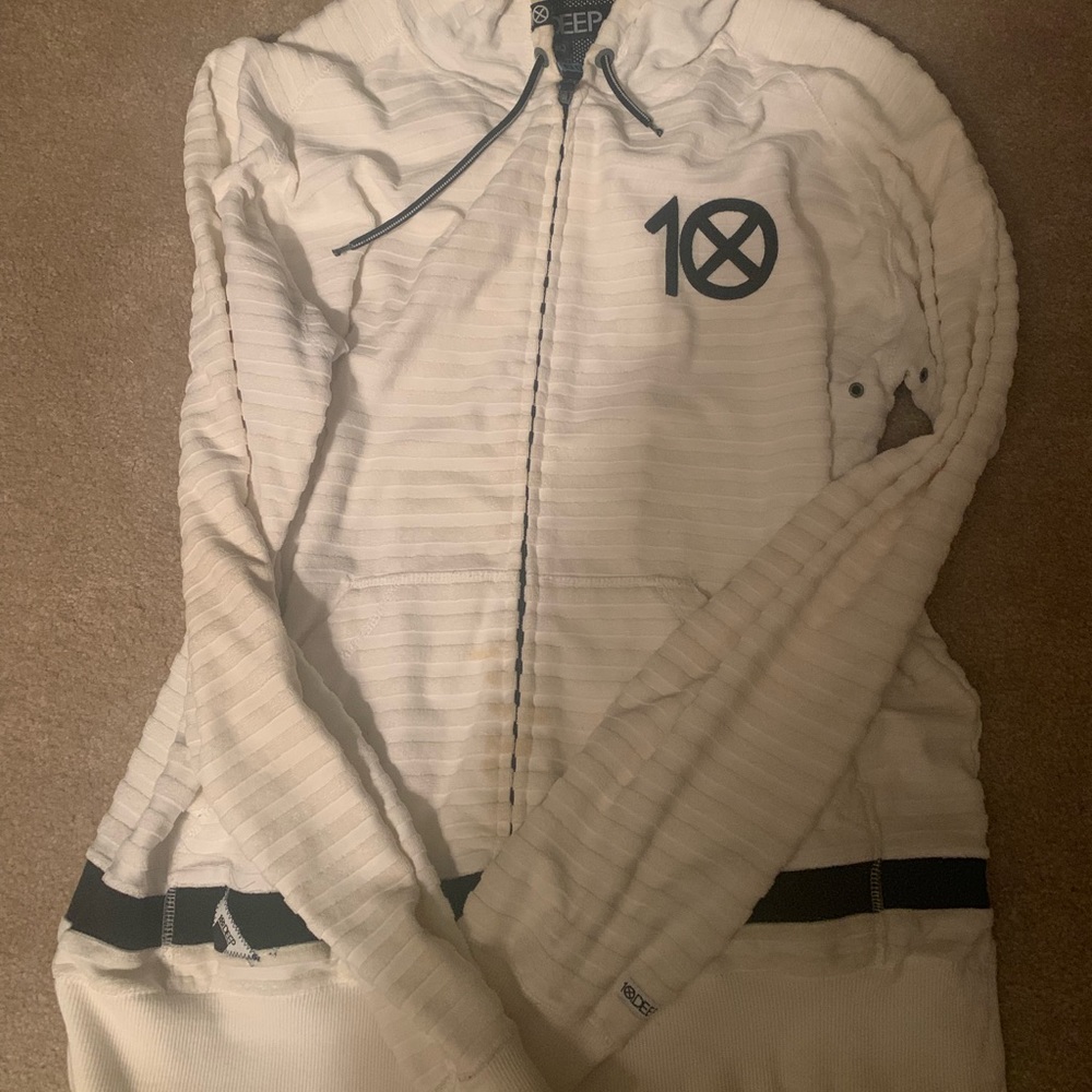Used 10 deep hoodie